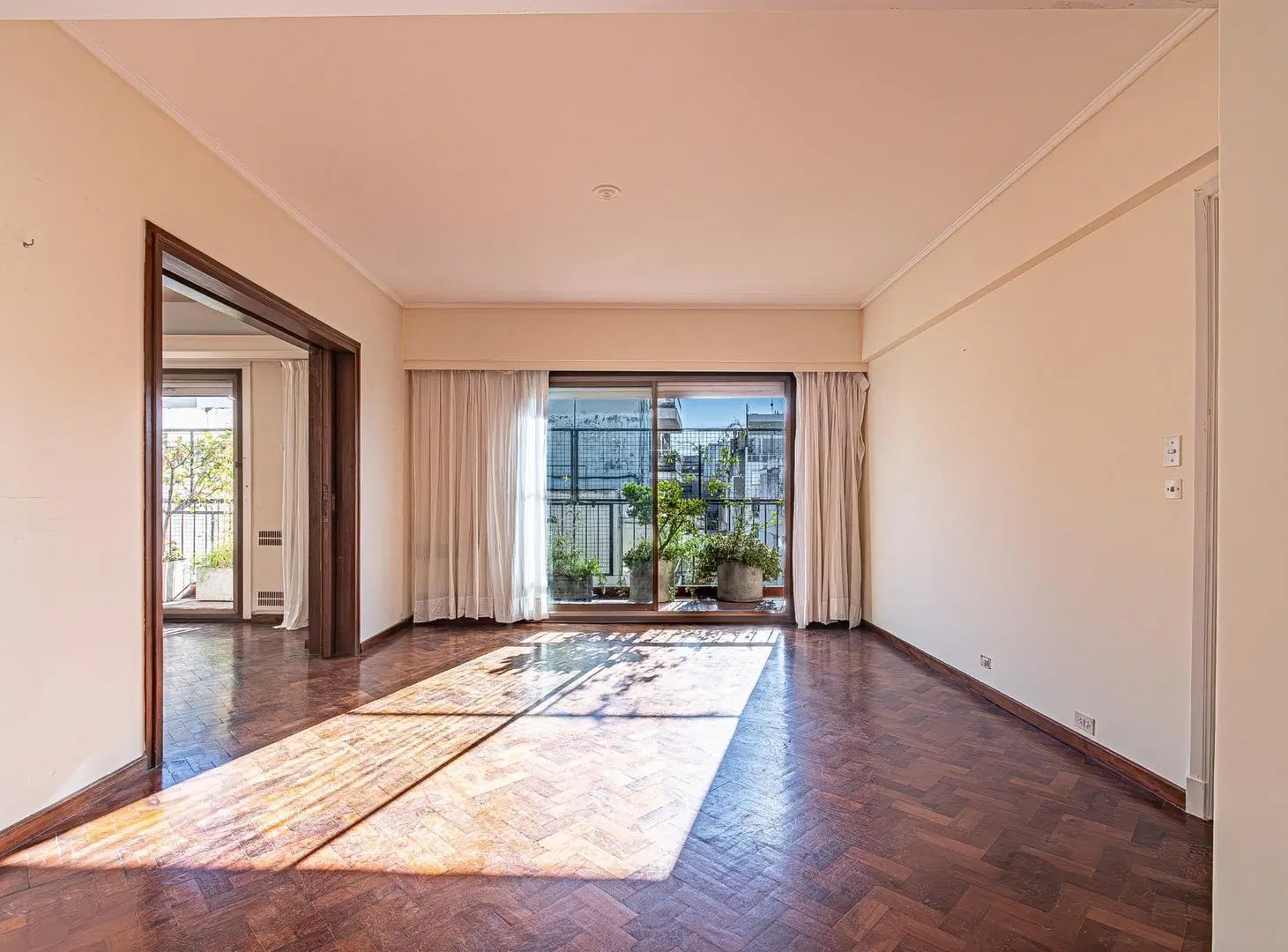 4 Dorm+FAMILY o 5to.Dorm-2.COCHERAS-VISTA-SOL-PATIO BULLRICH 2