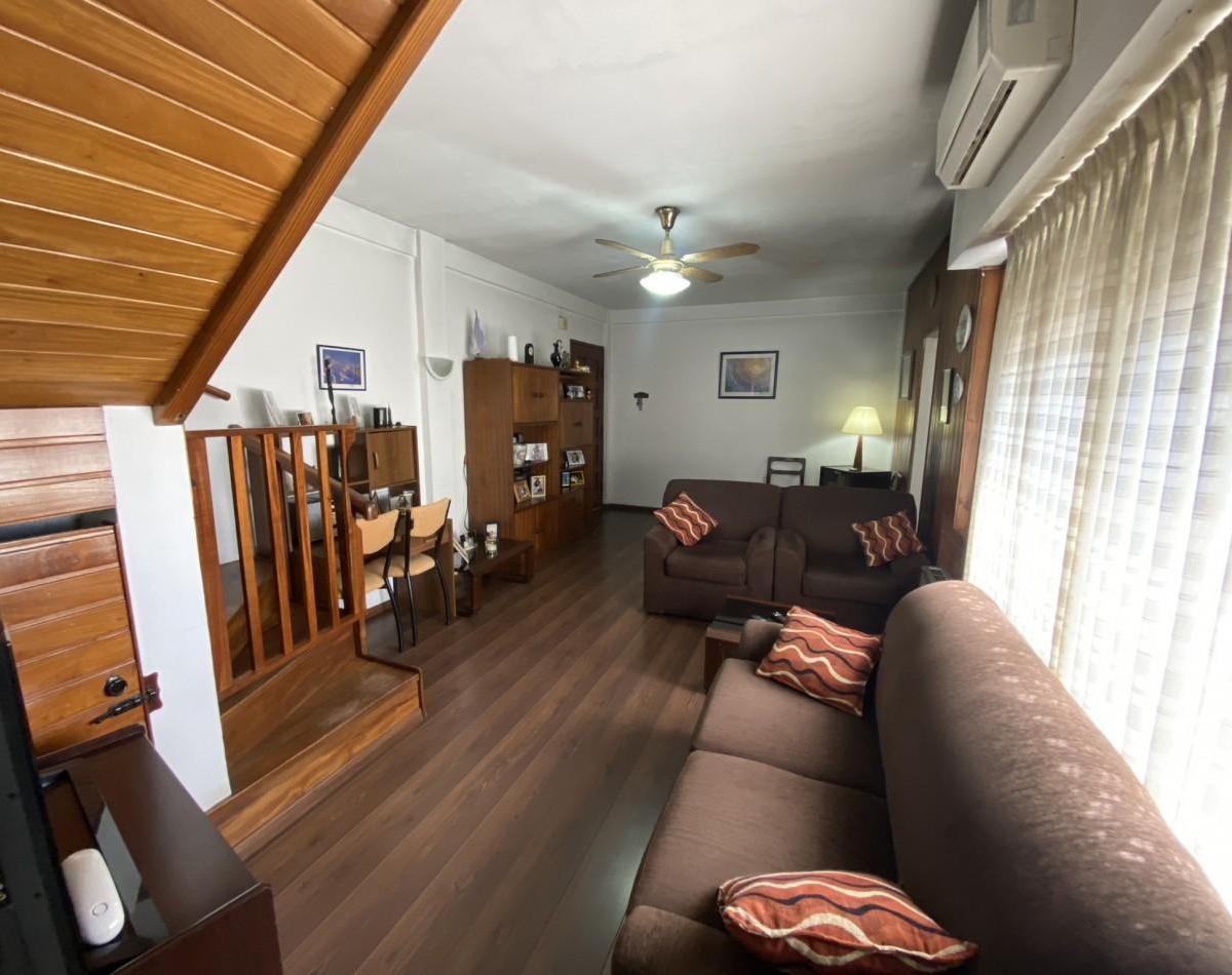 Departamento en Venta de 3 Dorm. en Ramos Mejia