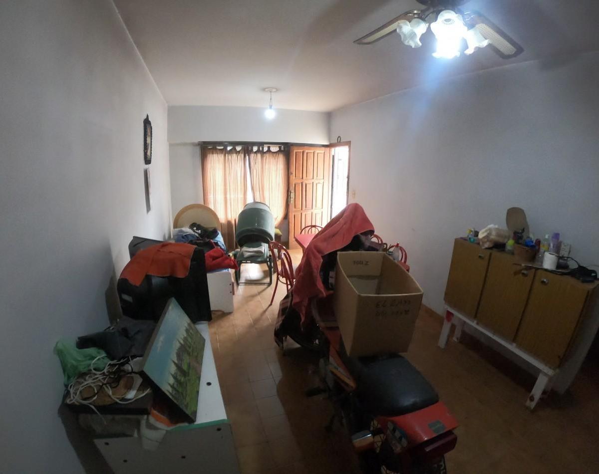 Casa en Venta de Dos Plantas - B. Cotevi