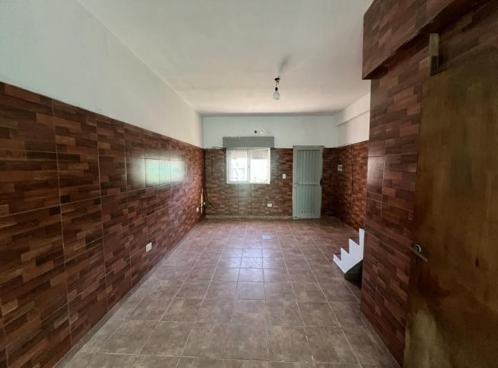 Duplex en alquiler de 2 dormitorios - Laferrere 1