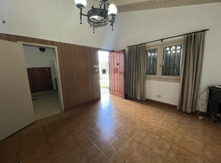 Chalet 3 ambientes en alquiler, Circ. 3ra - Ciudad Evita 3