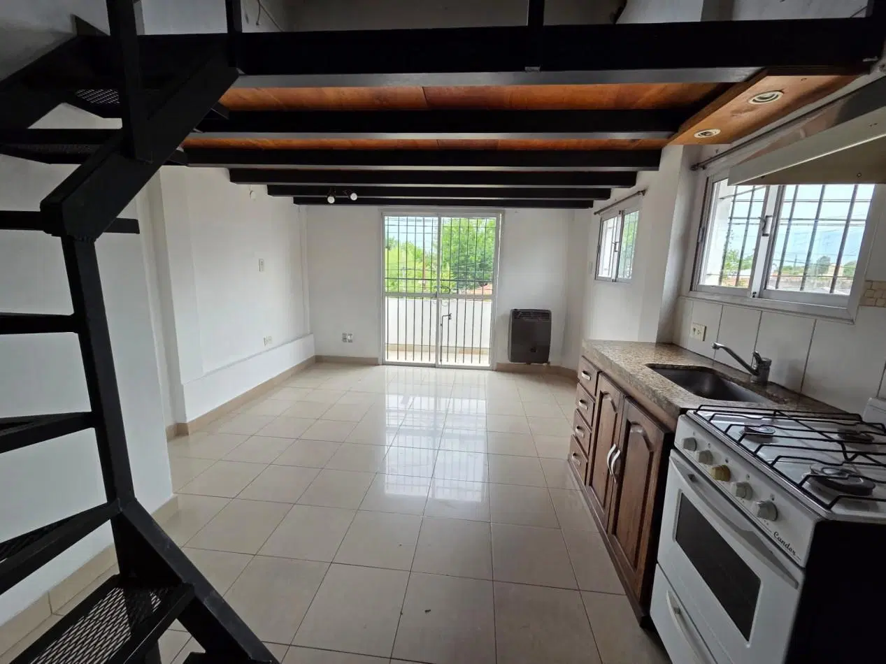 Departamento Tipo Loft en Alquiler - Ciudad Evita 3