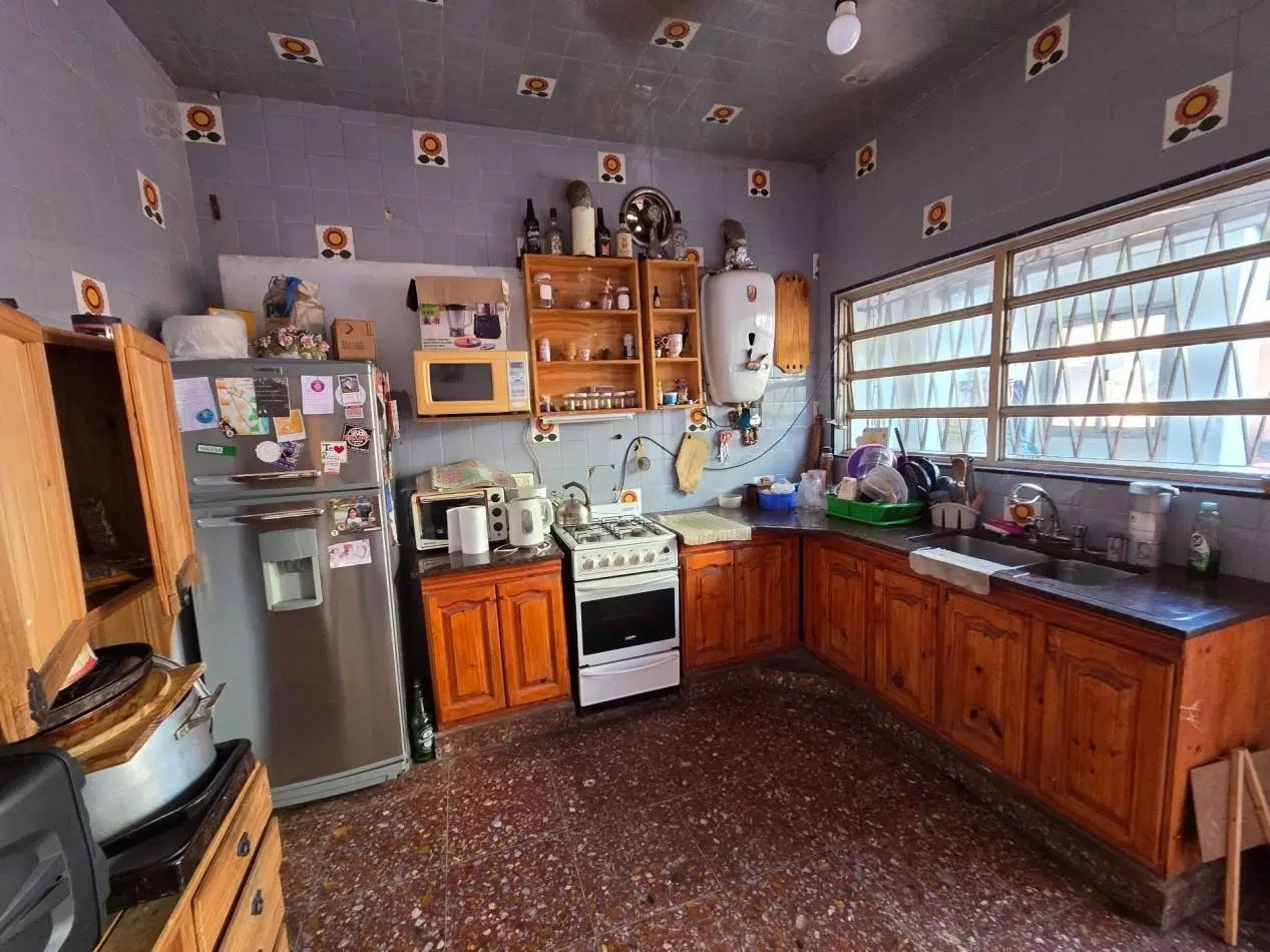 CASA 3 AMB CON COCHERA, QUINCHO Y TERRAZA LIBRE - ¡APTA CREDITO! 4