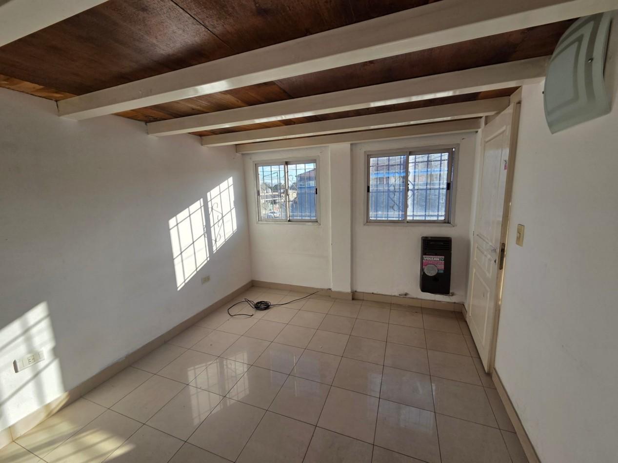 Foto de DEPARTAMENTO 3 AMBIENTES EN ALQUILER-CIUDAD EVITA, imagen 5