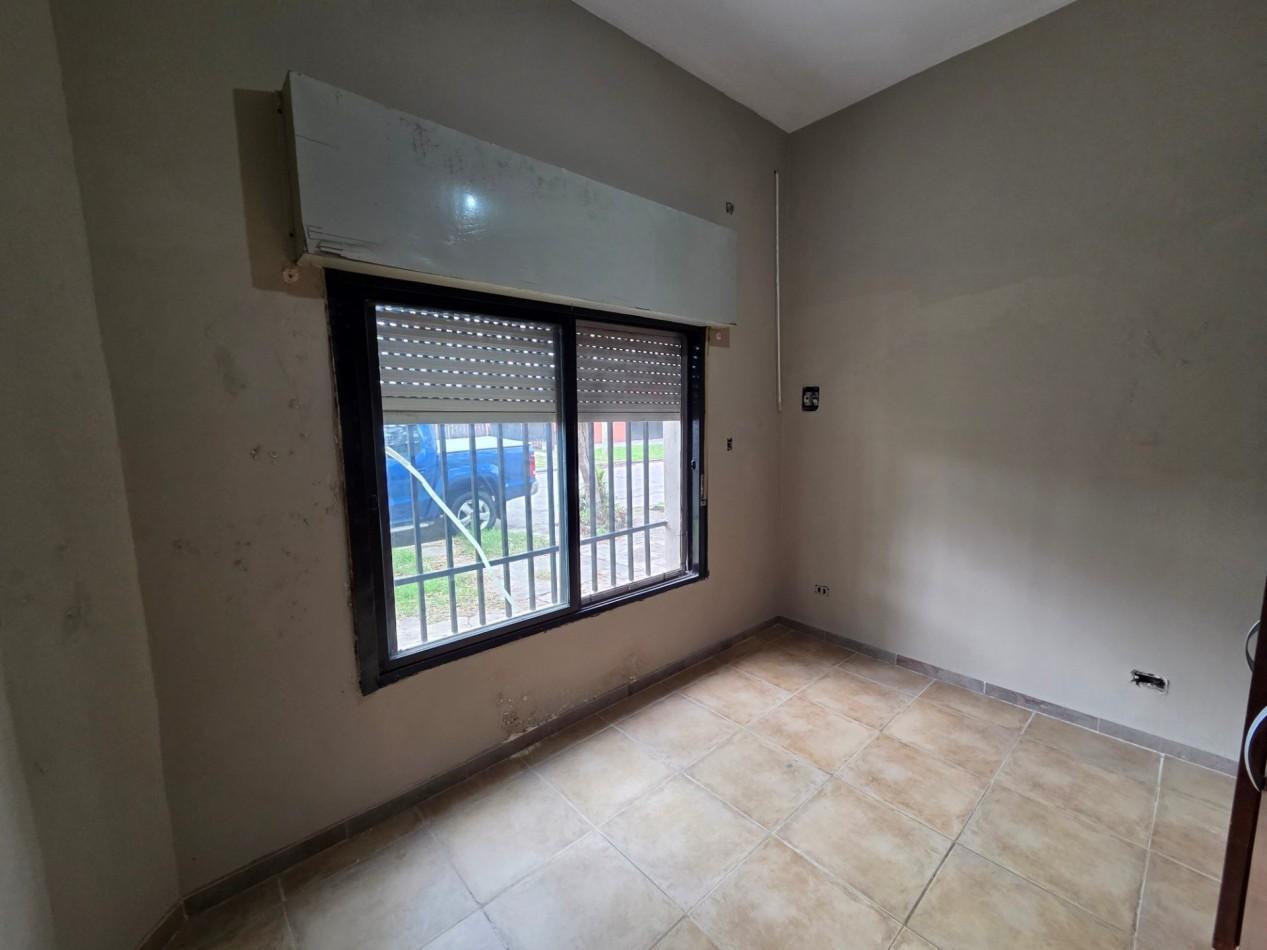 Foto de CASA EN VENTA 3 AMBIENTES- SAN JUSTO, imagen 3