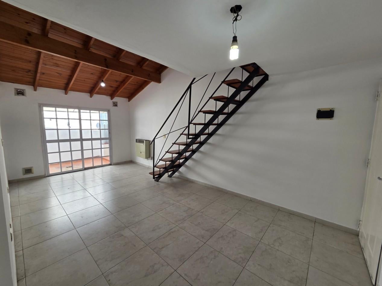 Foto de DEPARTAMENTO 3 AMBIENTES - CIUDAD EVITA, imagen 1