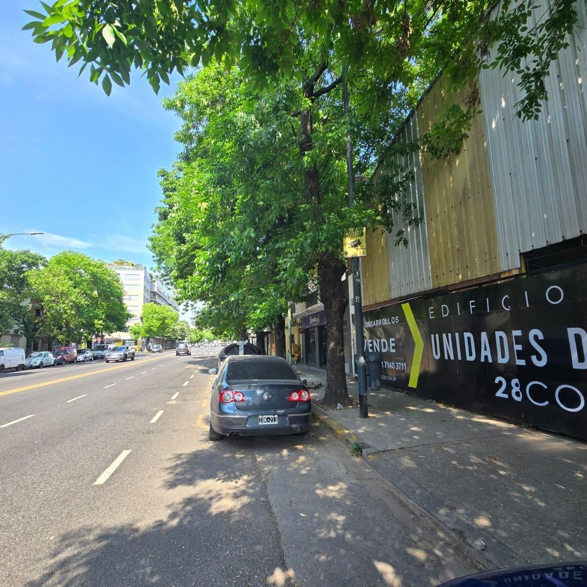 EXCELENTE MONOAMBIENTE CON PATIO 65M2 // EDIFICIO MIRADOR // PB CONTRA-F "B"