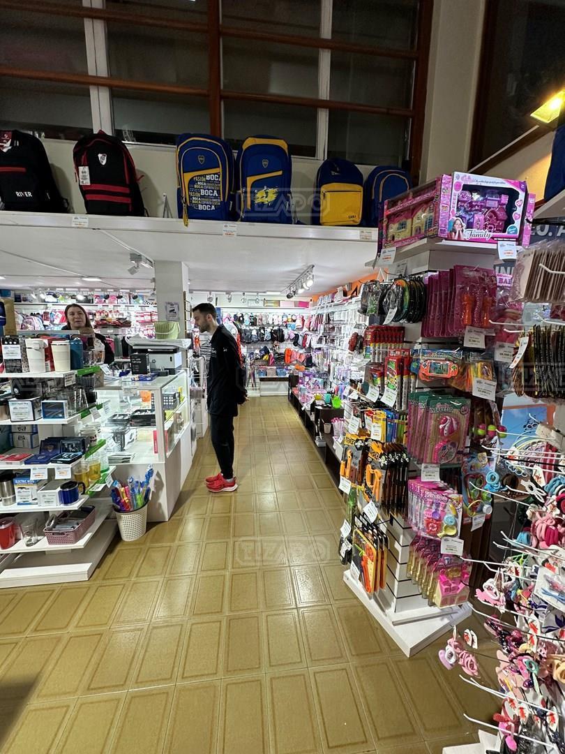 Foto de Local en Venta en Centro de Bariloche, Bariloche, Patagonia, imagen 2
