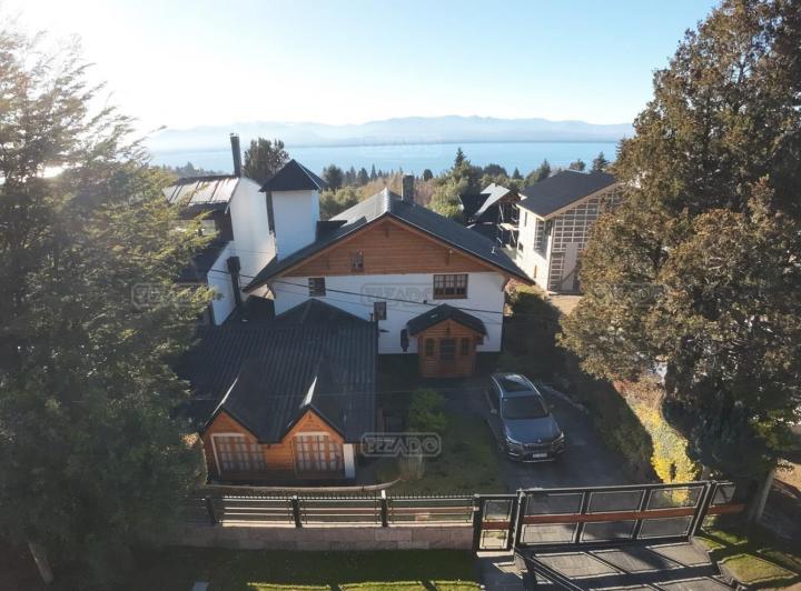Casa  en Venta en Melipal I, Bariloche, Patagonia 1