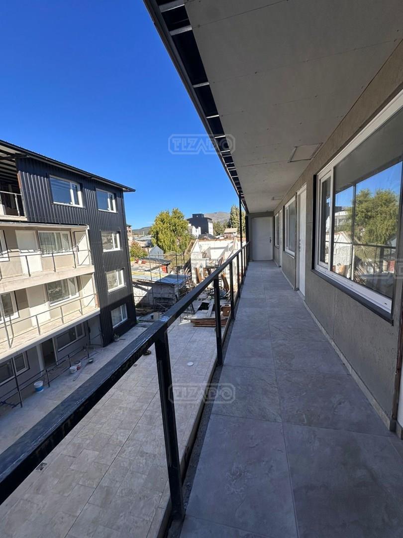 Foto de Departamento Monoambiente en Venta en Centro de Bariloche, Bariloche, imagen 2