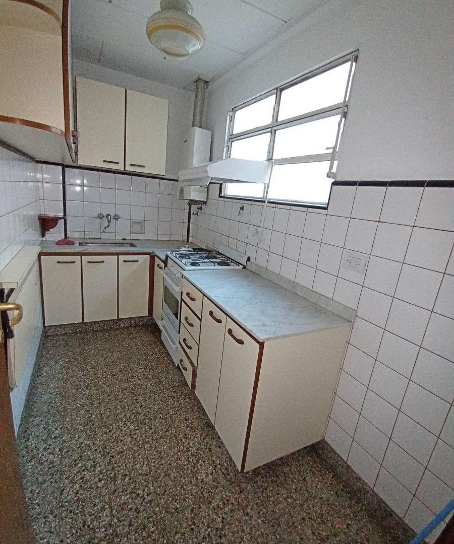 Foto de Departamento De 3 Amb A Metros De Parque Saavedra, imagen 2
