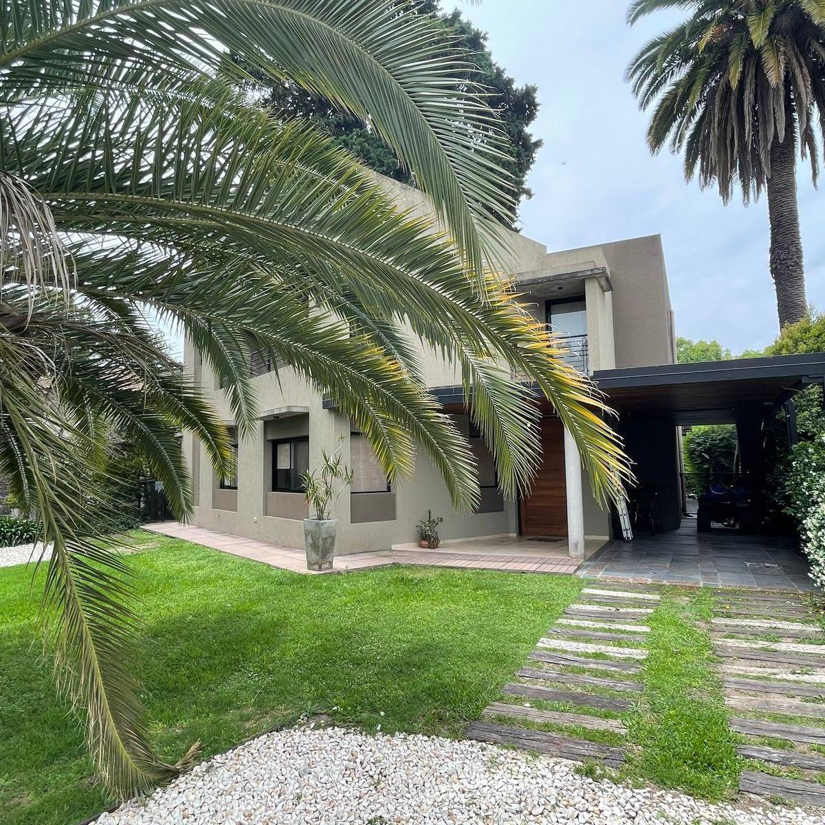 Venta - Casa en Barrio Cerrado Las Camelias - San Miguel 3