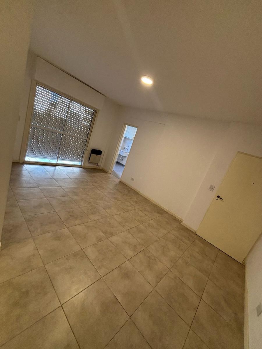 Venta Departamento 3 Amb en Calle d'Elia y Pardo, Muñiz 2