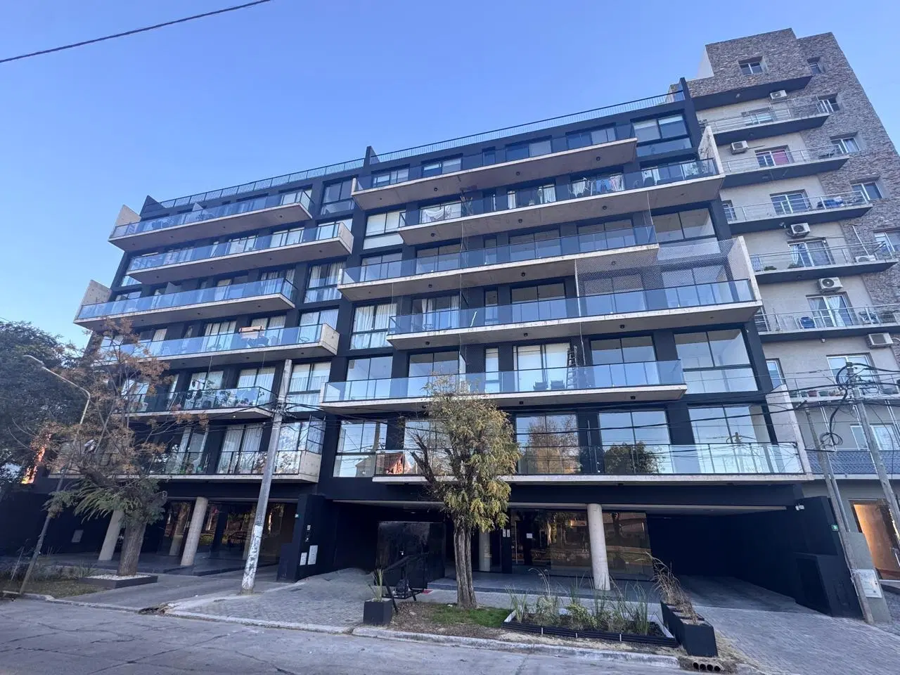 Alquiler Departamento 2 Ambientes a Estrenar Edificio DOM DELIA II Muñiz 2