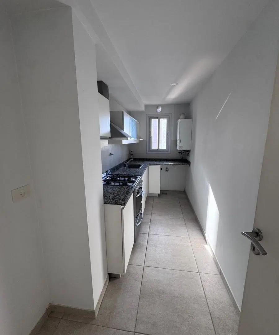 Alquiler Departamento 2 Ambientes con Cochera Edificio LHS - San Miguel 4