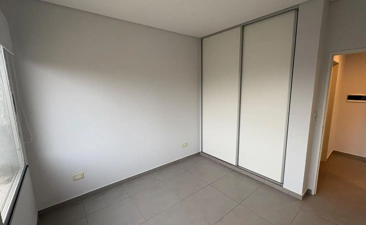 Departamento 2 Ambientes con Cochera - Edificio Cypress Hills - San Miguel 4