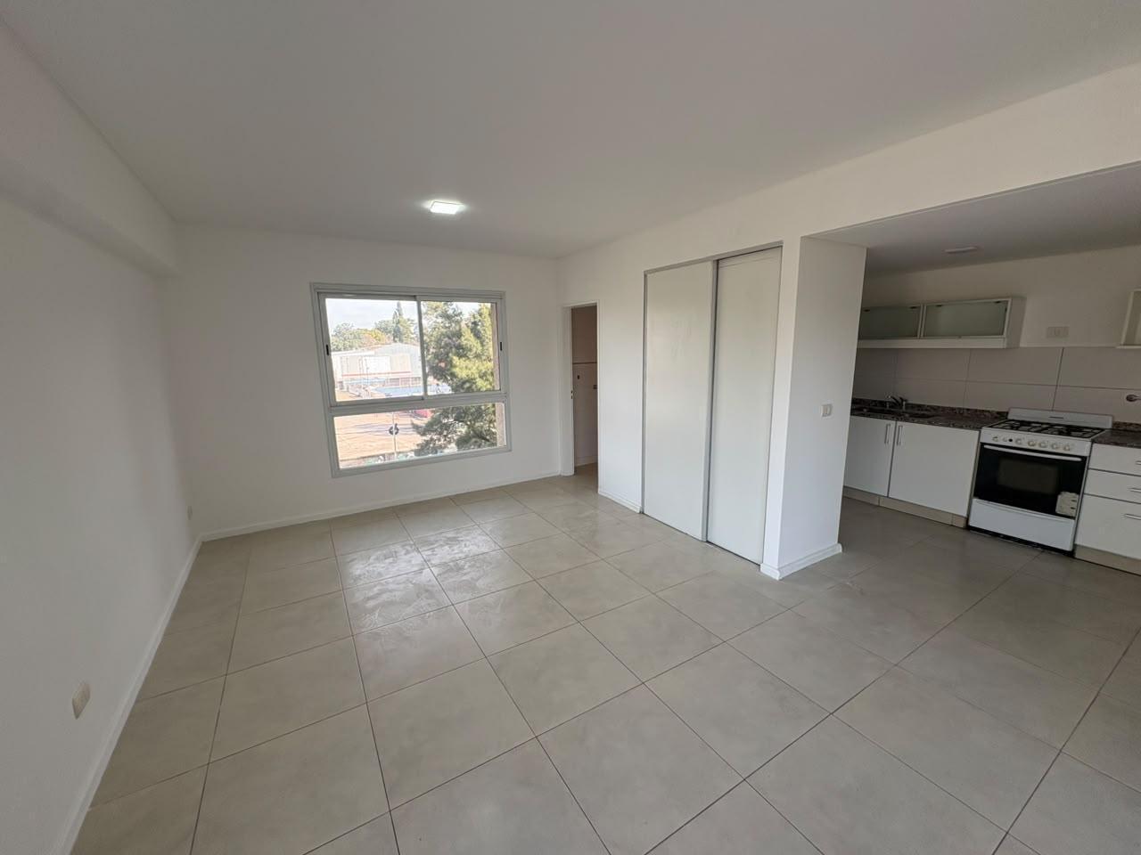 Foto de Alquiler Amplio Departamento Monoambiente en Condominio Las Horquetas, imagen 5