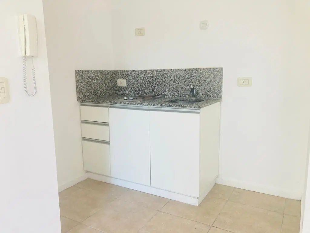Alquiler Departamento Monoambiente Amplio Edificio RP4 - San Miguel Centro 8