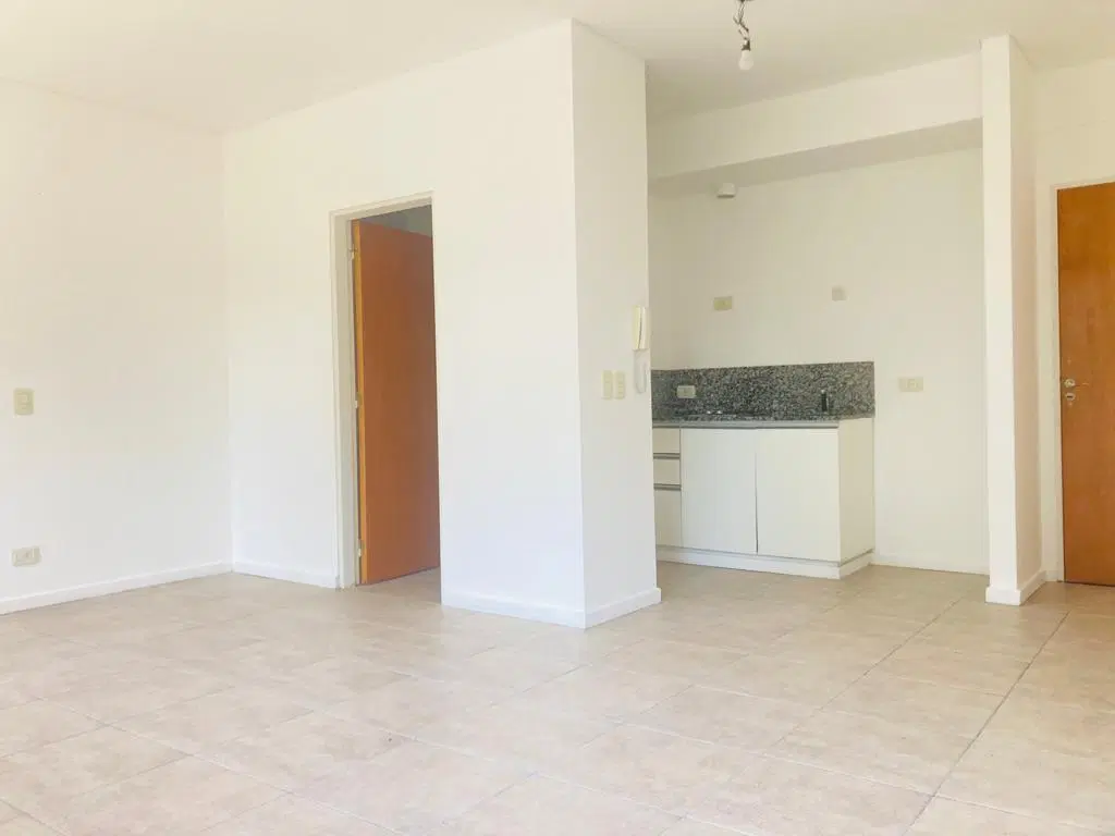 Alquiler Departamento Monoambiente Amplio Edificio RP4 - San Miguel Centro 4