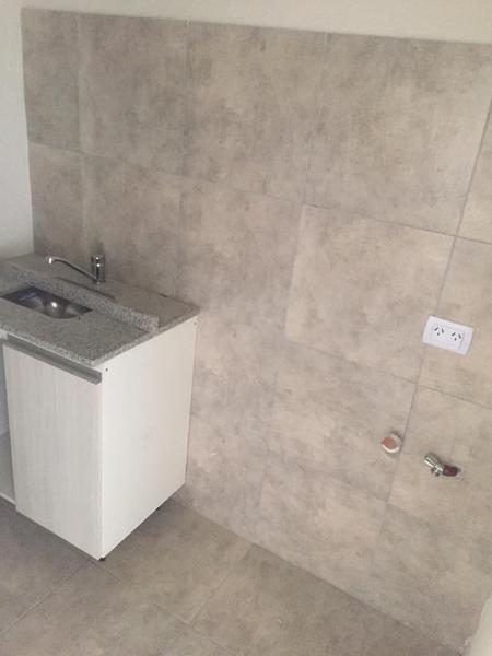 Foto de DEPARTAMENTO 2 AMBIENTES CON COCHERA - COMPLEJO CERRADO CABRAL 272, imagen 3