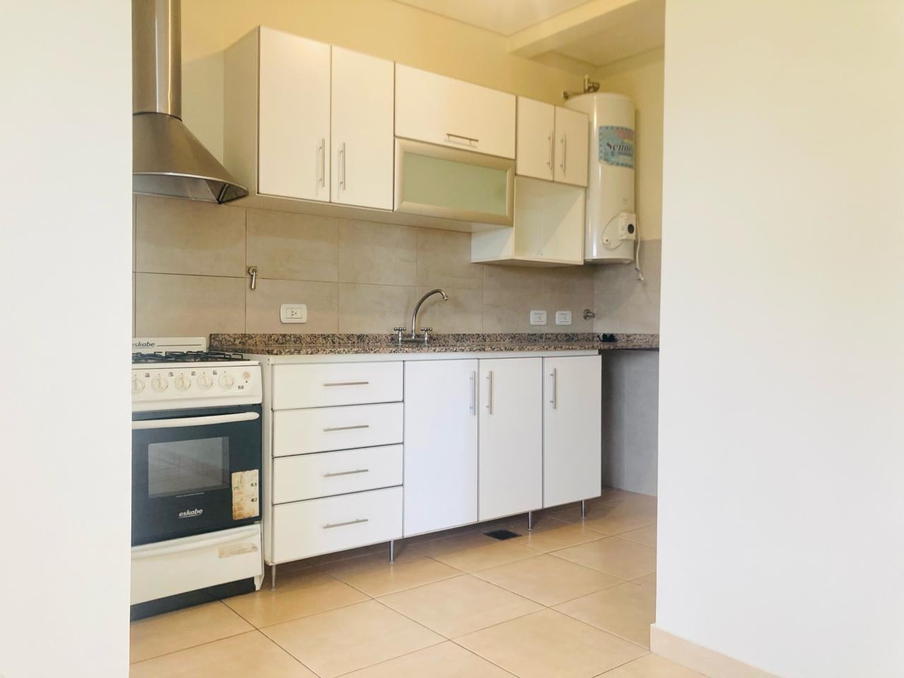 Foto de Alquiler Departamento 2 Ambientes Centrico Edificio GON - San Miguel, imagen 3