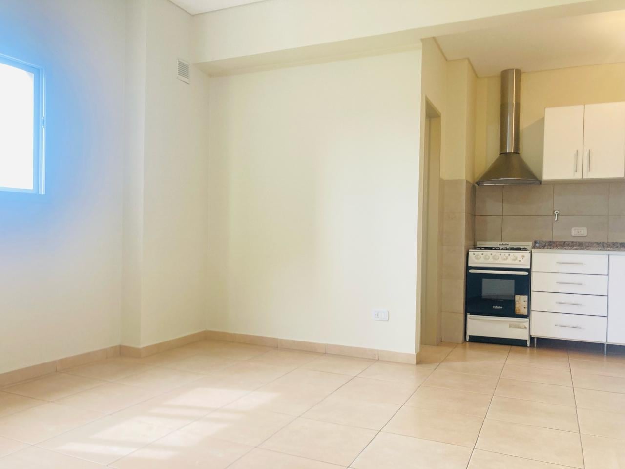 Foto de Alquiler Departamento 2 Ambientes Centrico Edificio GON - San Miguel, imagen 1