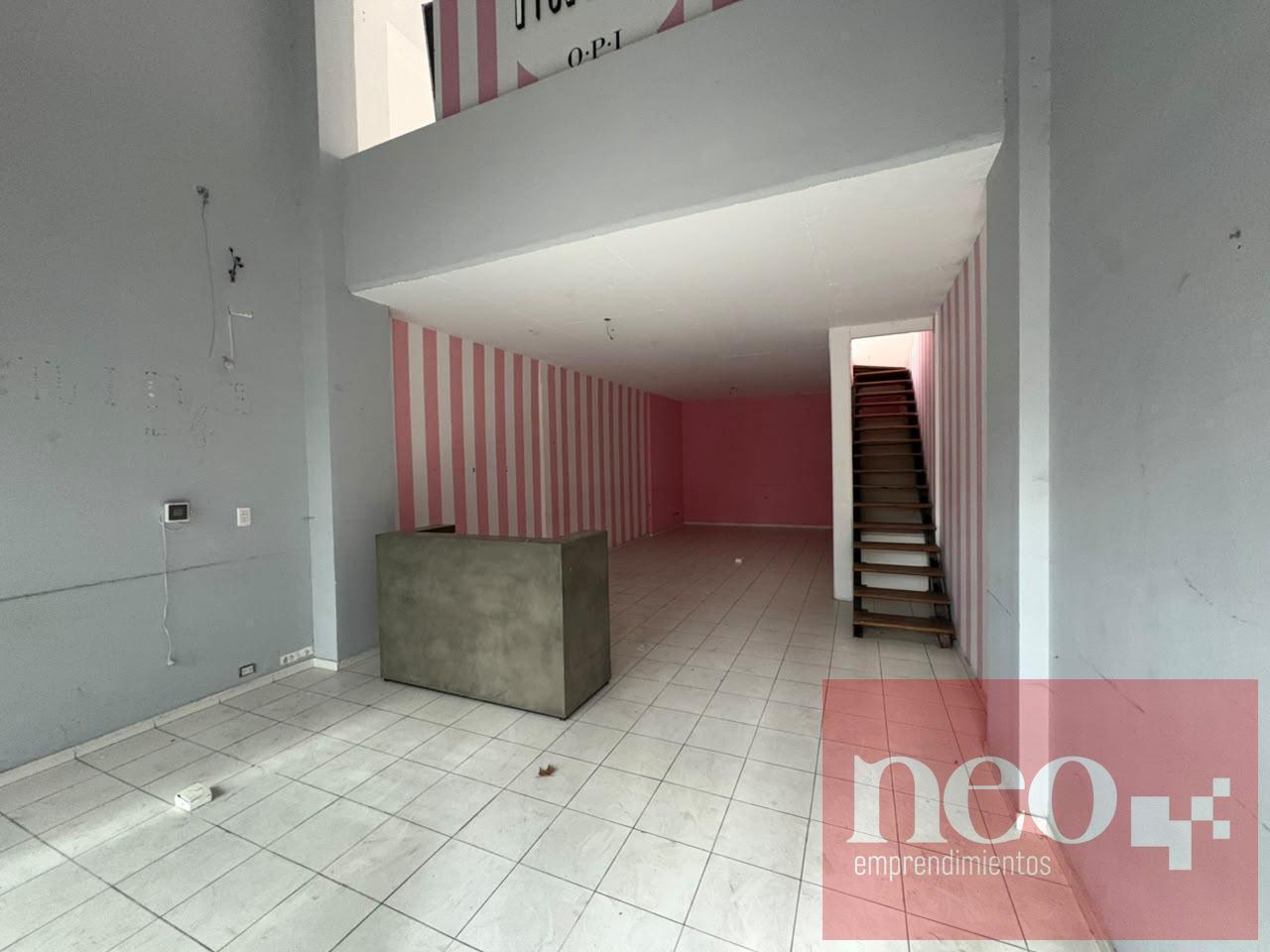 Foto de LOCAL COMERCIAL EN ALQUILER – AVENIDA LEÓN GALLARDO AL 200, MUÑIZ, imagen 2