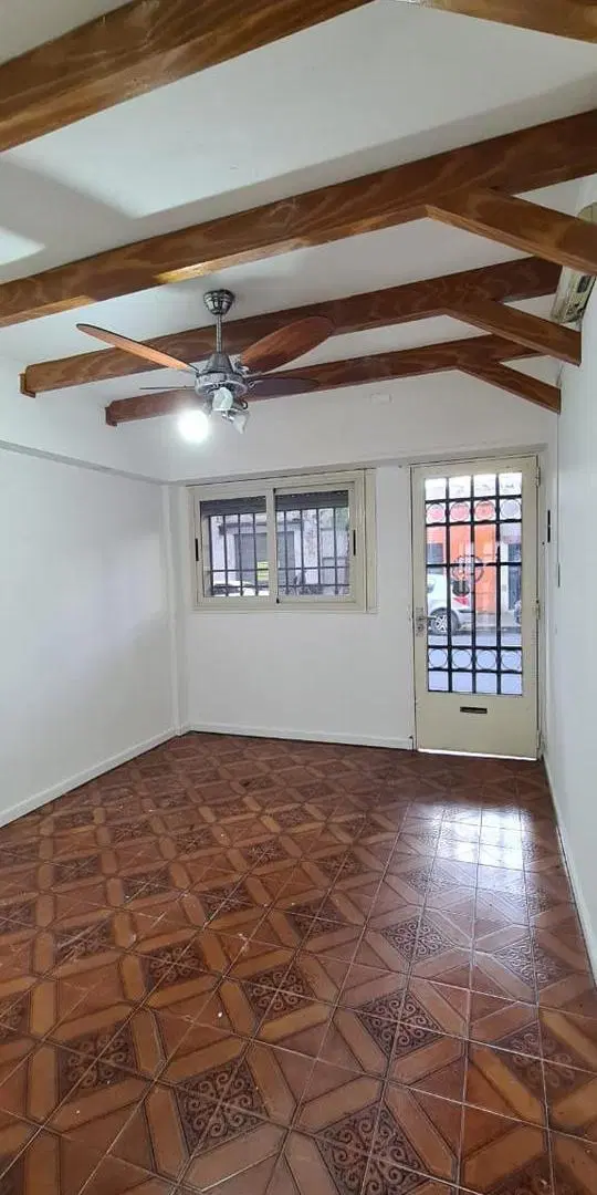 Casa de 2 dormitorios en Centro 1