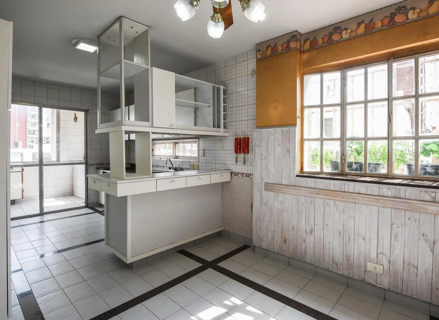 Departamento de 3 dormitorios en Bv. Oroño 5