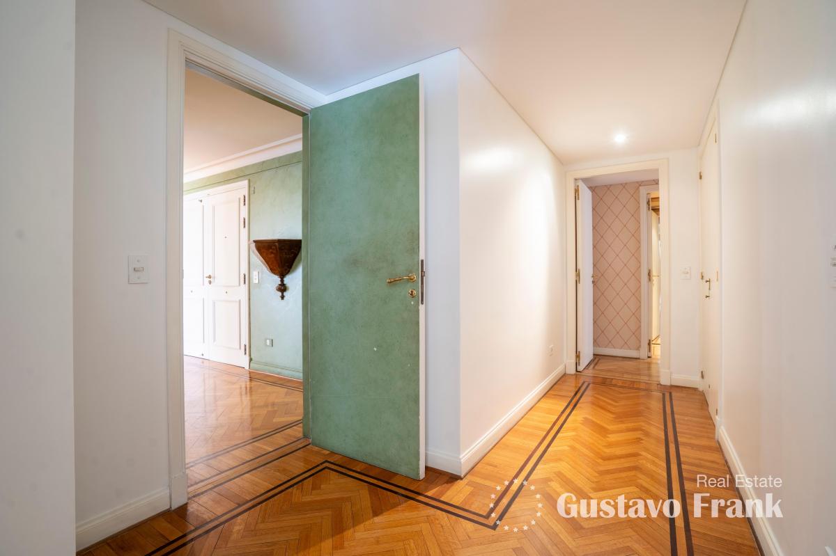 Av Alvear Torre Premium 3 Piso 1