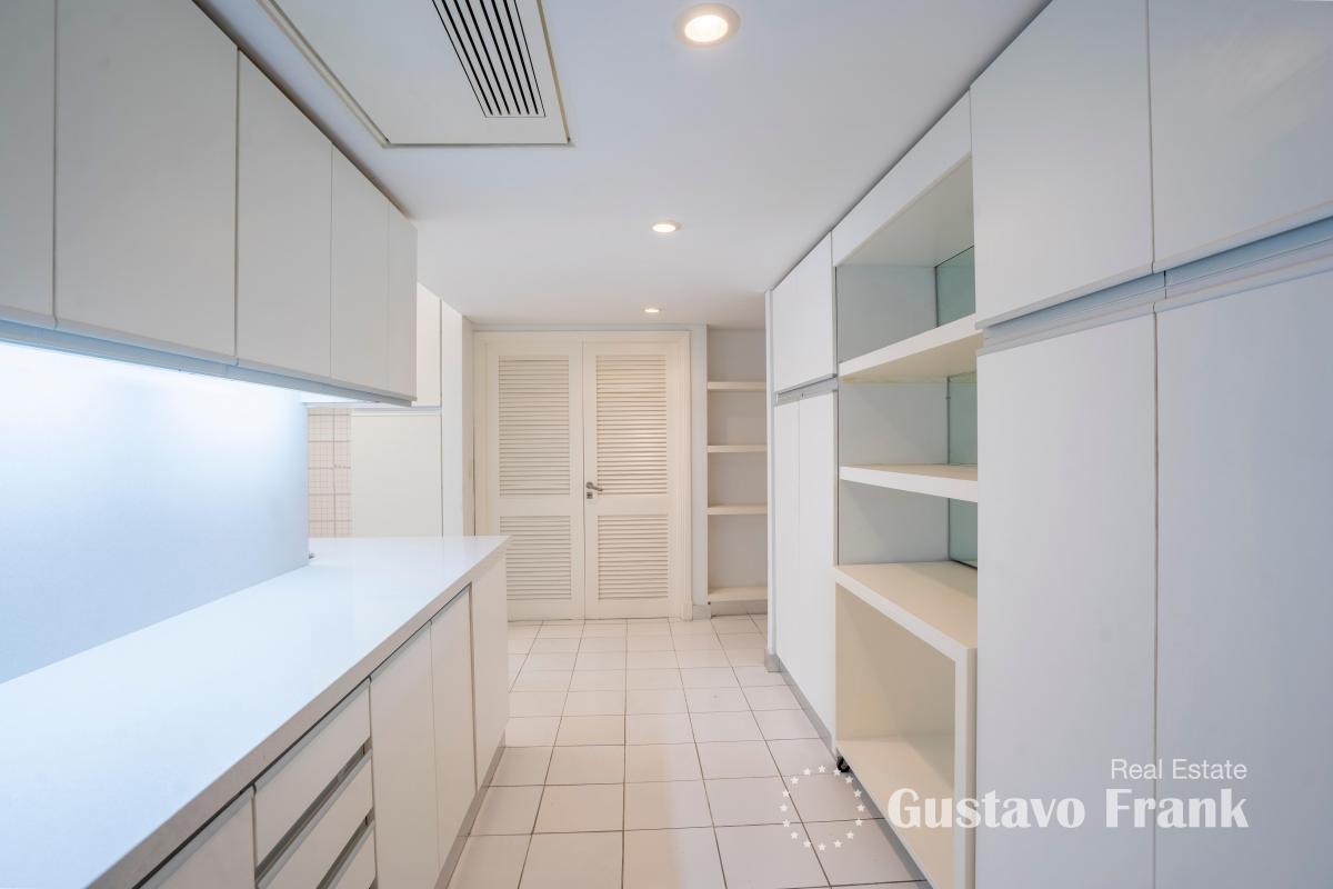 Av Alvear Torre Premium 3 Piso 3
