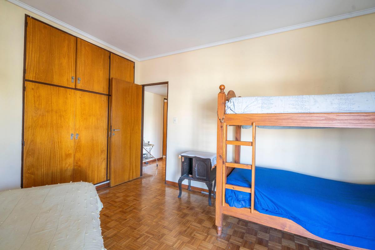 Asuncion, Esquina Av San Martin. Dos Dorm. 5