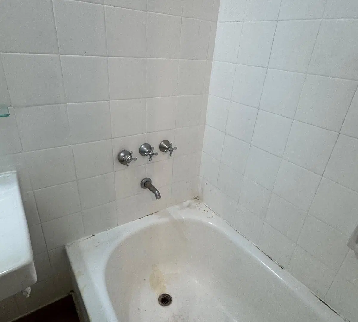 Departamento en venta 2 ambientes con dependencia en lo mejor de Recoleta 5
