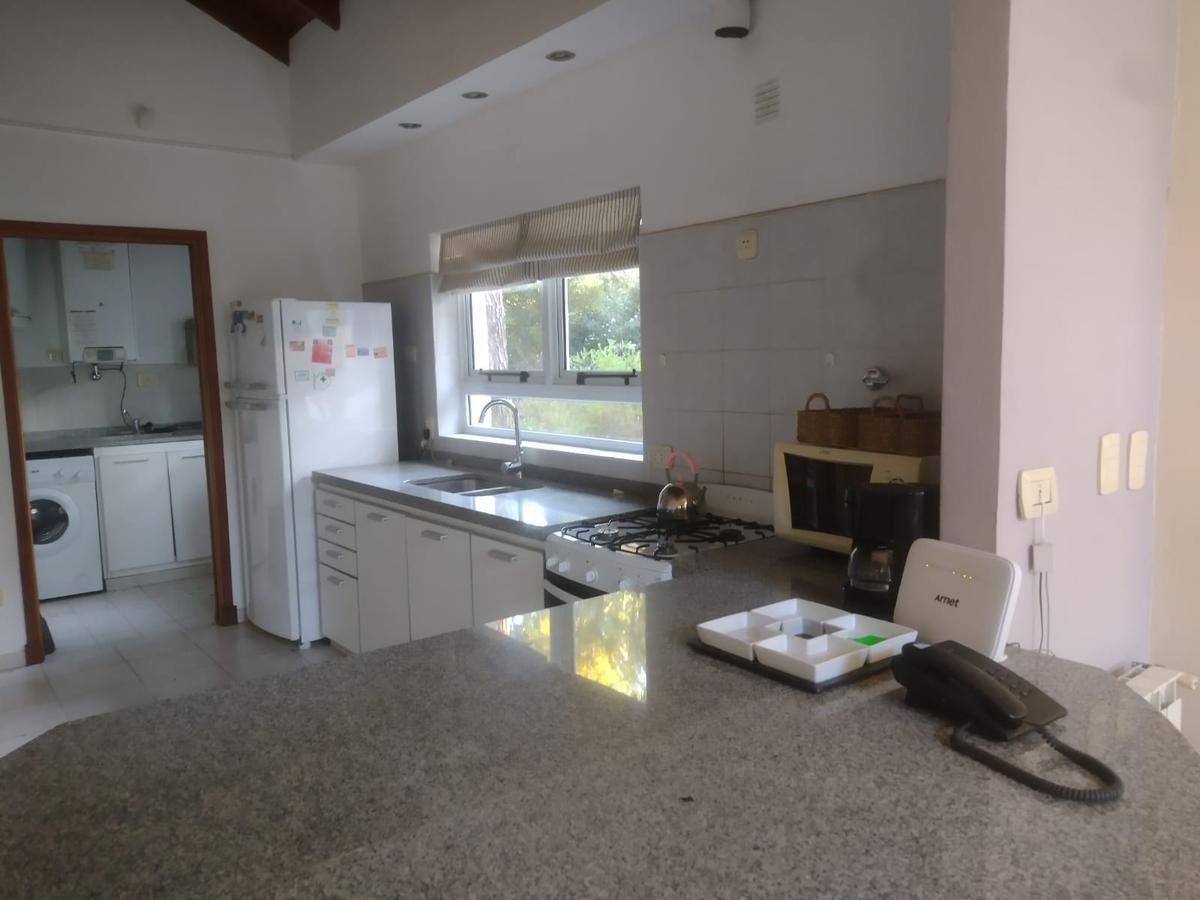 Cod 381 Venta 3 Hab/2 Baños Usd 250.000 3