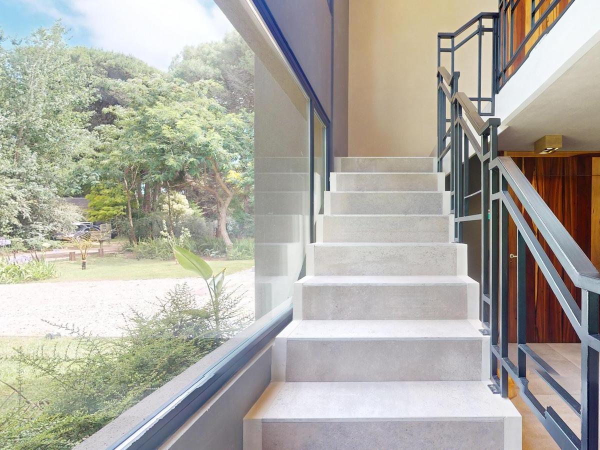 Foto de Cod 845 Alquiler y venta USD 590.000.- Excelente!, imagen 5