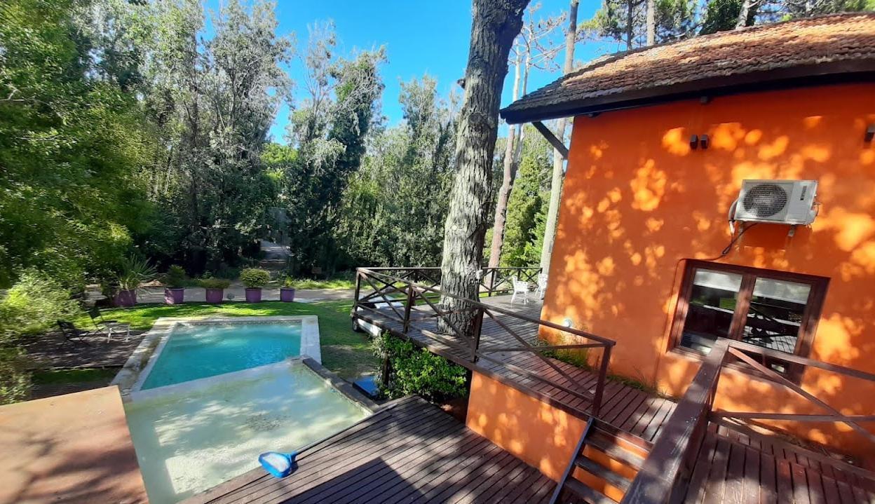 Casa en Carilo desde USD 4.600.-