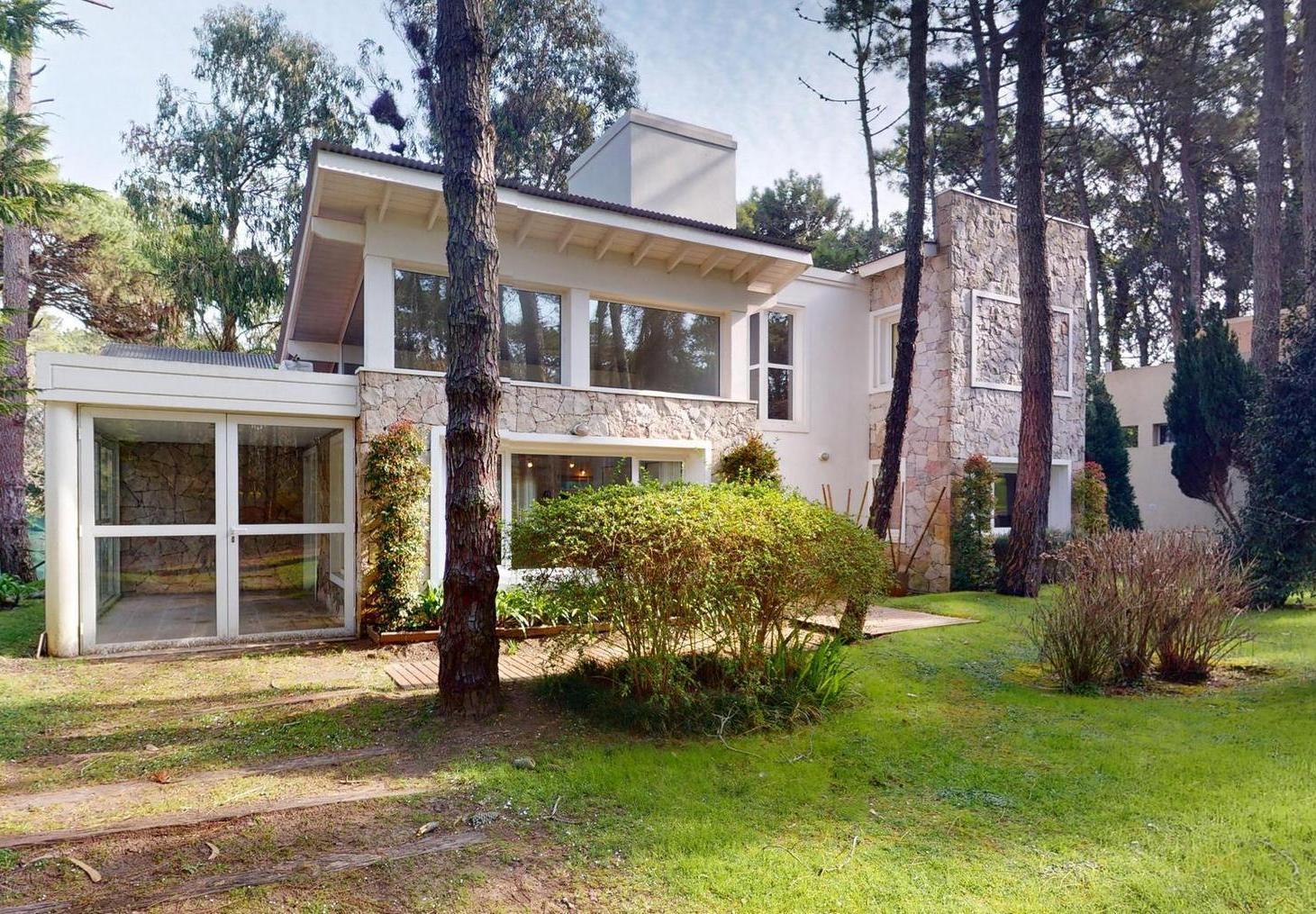 Cod 494  Excelente ubicación con vista al golf desde USD 2.600.-