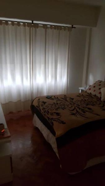 Venta de Impecable Departamento de 4 Ambientes, Apto Credito, a La Calle. 5