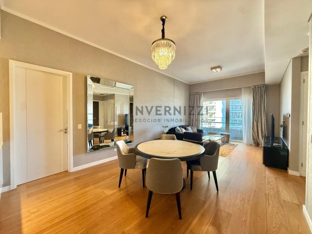 2 ambientes - Piso alto - Alvear Tower - Amueblado 1