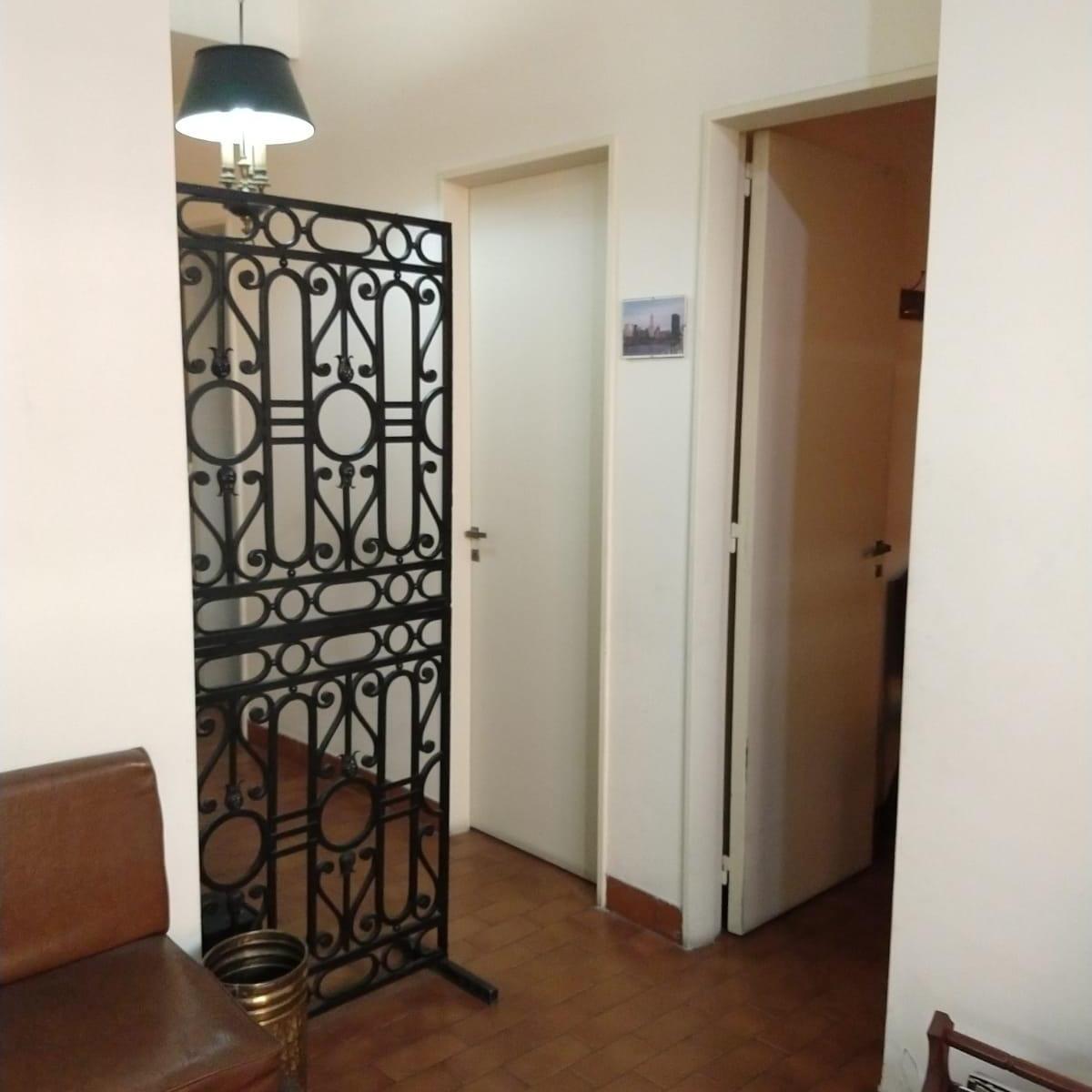Depto 3 Amb de Uso Profesional en Planta Baja Al Frente San Martin 906 5