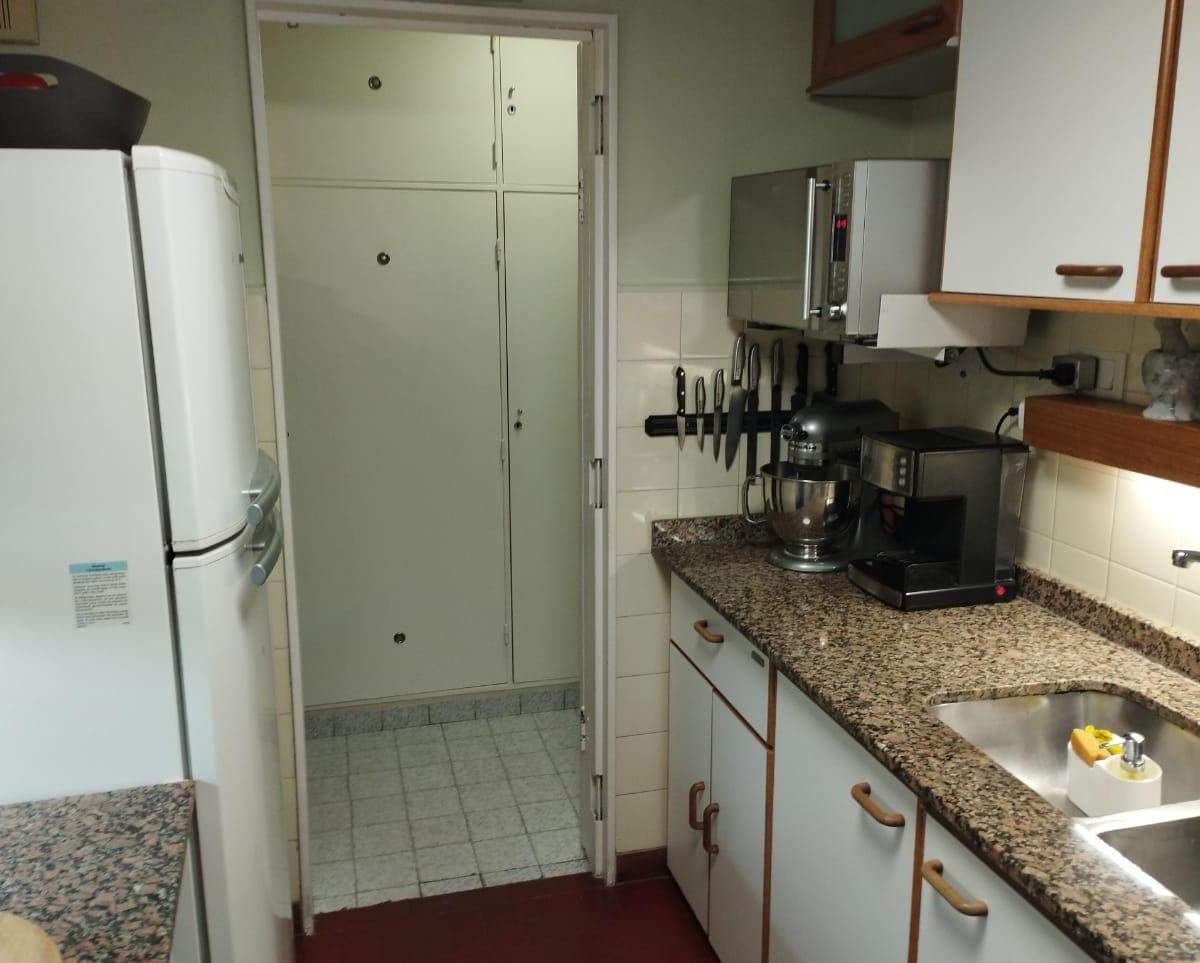 Departamento de 2 Ambientes en Marconi 629 Lateral 1