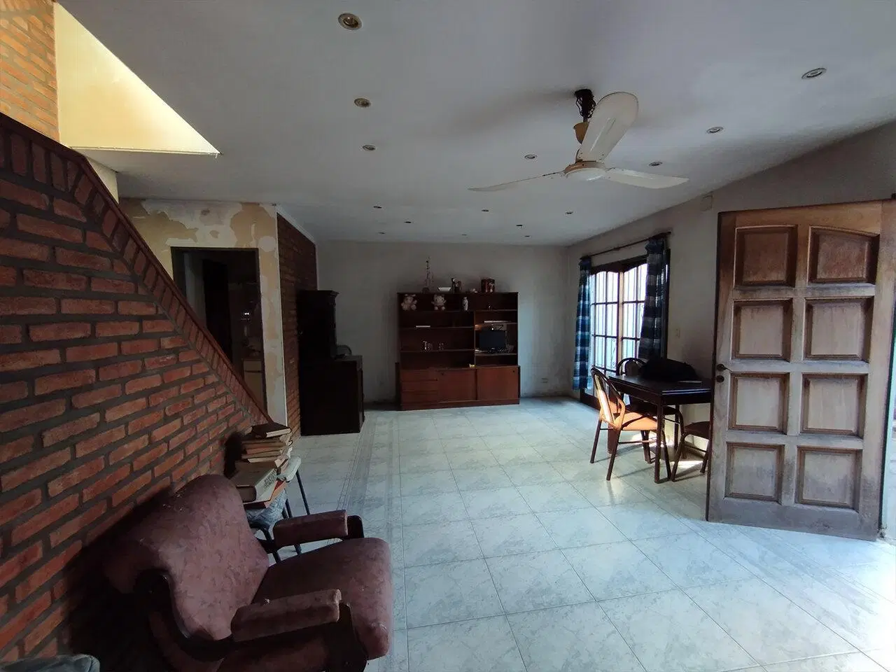 Ameghino 678 8