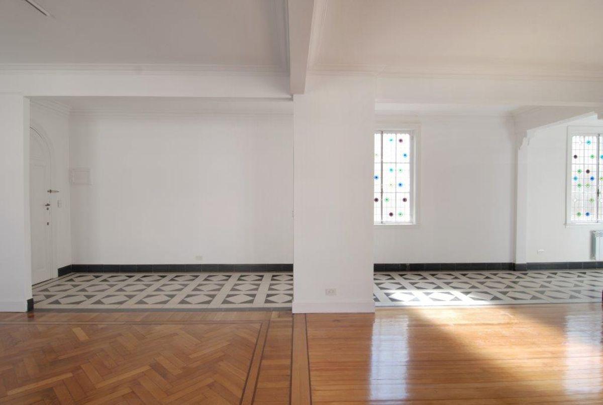 Foto de Palacio Los Patos Espectacular Piso alto Reciclado, imagen 5