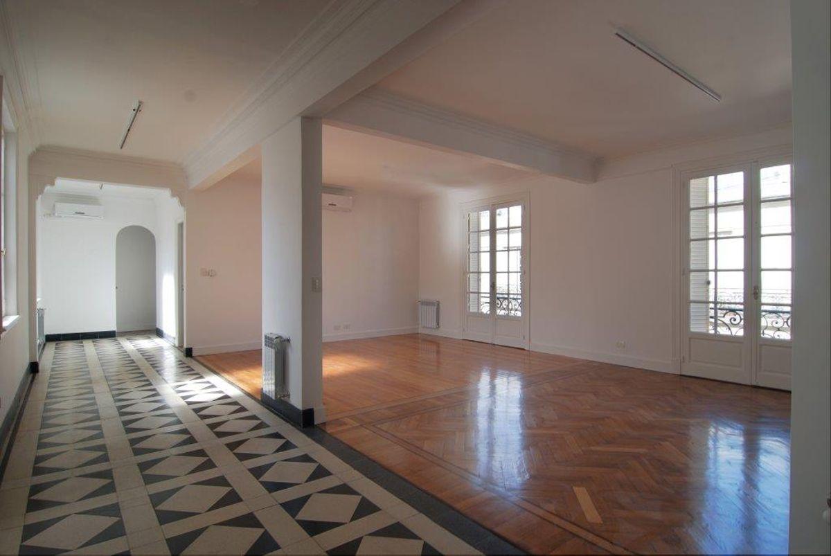 Foto de Palacio Los Patos Espectacular Piso alto Reciclado, imagen 4