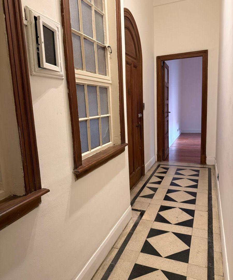 Foto de Palacio Los Patos Luminoso Primer Piso a Jardines, imagen 4