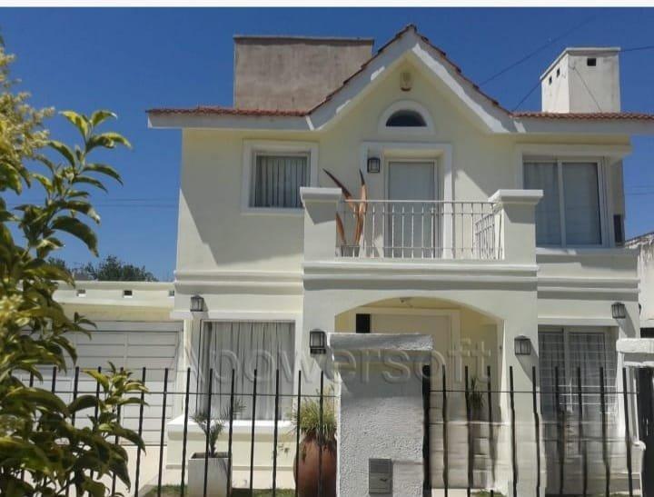 Vendo Espectacular Chalet Estilo Californiano a m de La Costanera 4