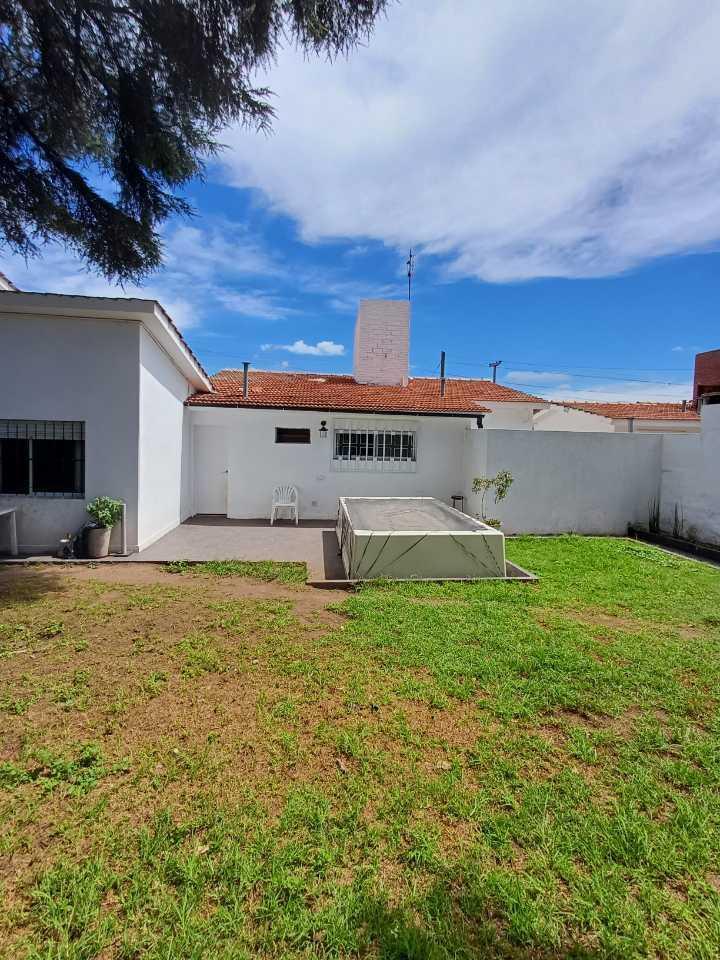 Vendo! Casa Barrio. Residencial / Imperdible Oportunidad 1