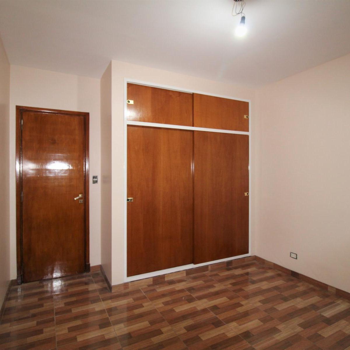 OPORTUNIDAD- CASA DE 2AMBIENTES