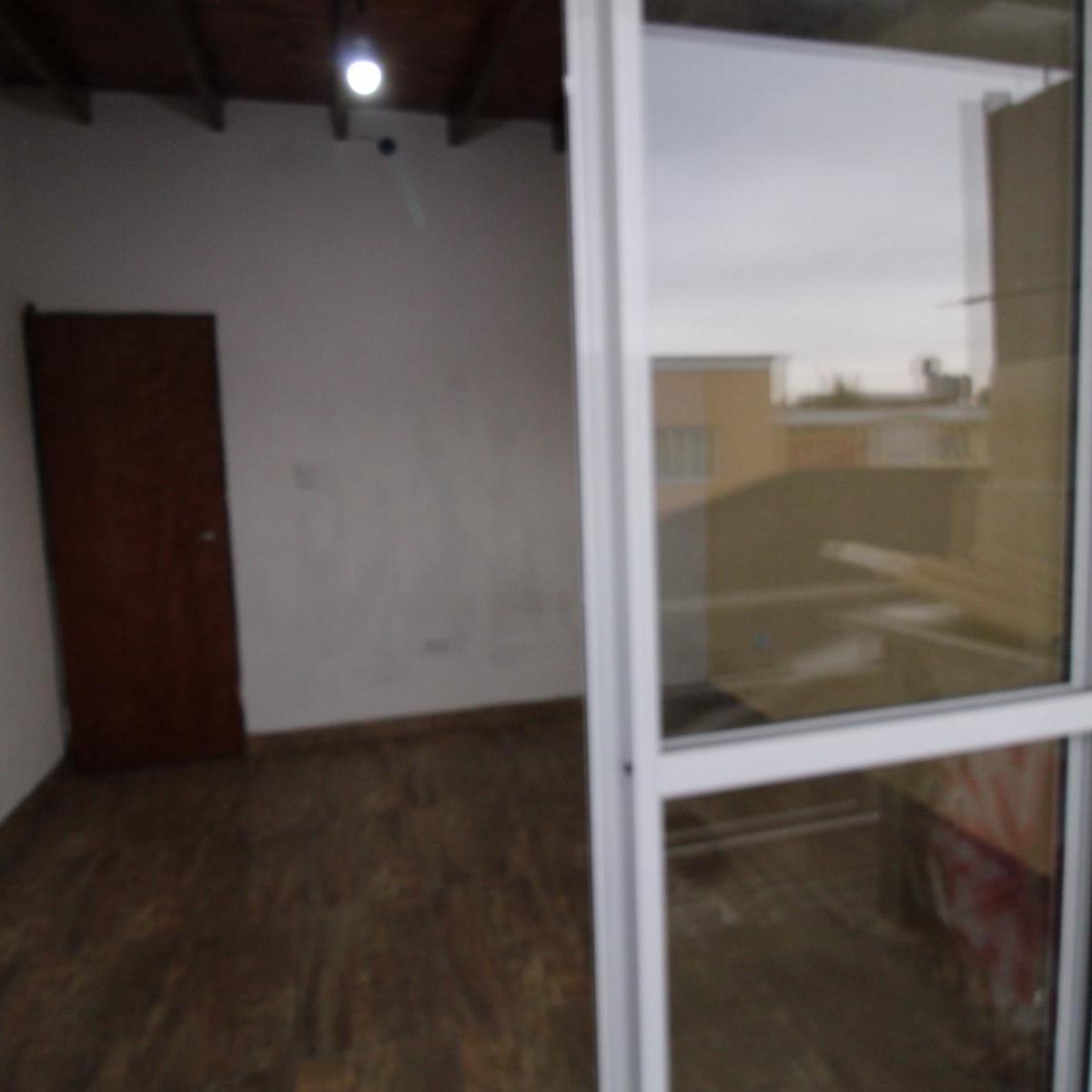 Departamento 2 Amb. Planta Alta - Hurlingham 2