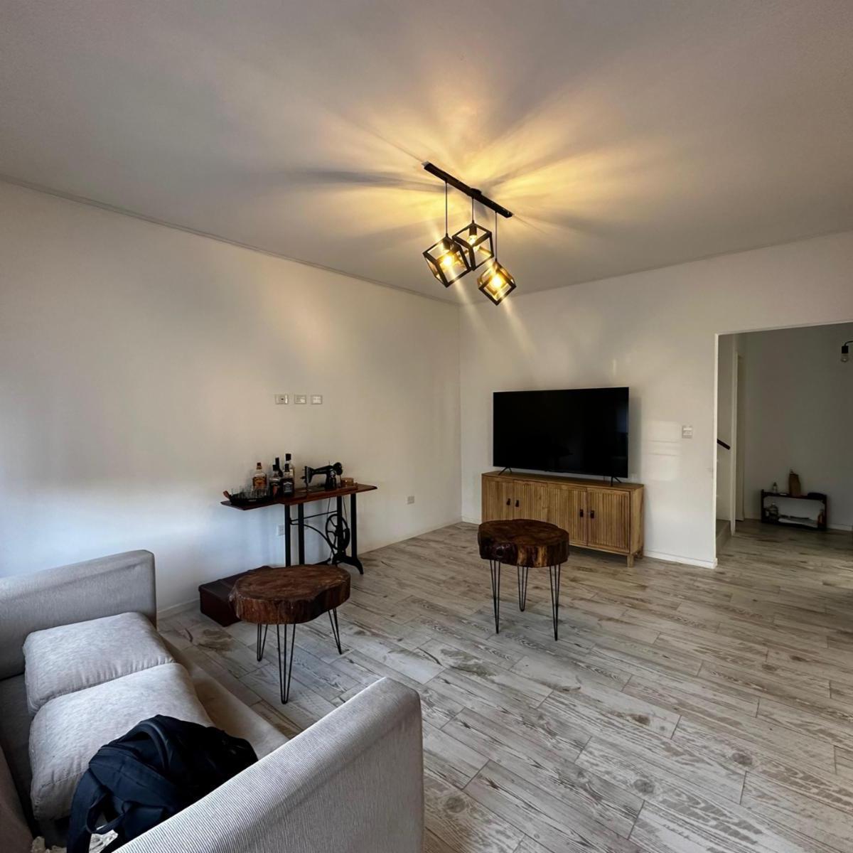 Hermoso Chalet en Venta 5
